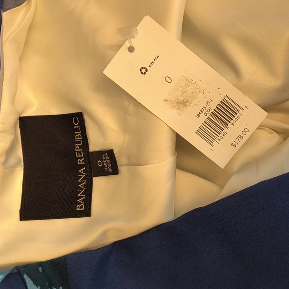 Banana Republic Floral Blazer - Picture 13 of 15